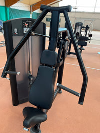 Life Fitness / Olymp Gerätepark - 18 Kraftgeräte in einen guten gebrauchten Zustand -