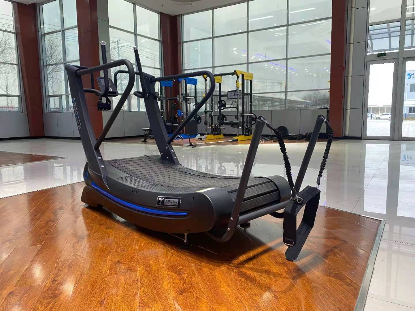 TZ-FITNESS® Kurven Laufband - Curved Treadmill TZ-3000A mit 8 Stufiger Magnetbremse und Parachute Trainingsgürtel