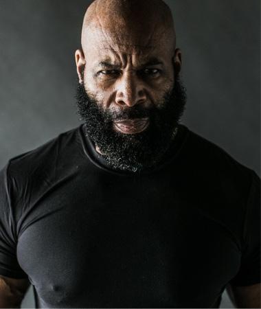 S-FORCE - SPORTUHREN FÜR BODYBUILDER, SCHAUSPIELER UND MODELS