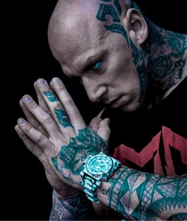 S-FORCE - SPORTUHREN FÜR BODYBUILDER, SCHAUSPIELER UND MODELS