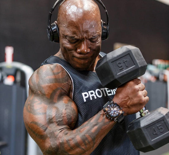 S-FORCE - SPORTUHREN FÜR BODYBUILDER, SCHAUSPIELER UND MODELS