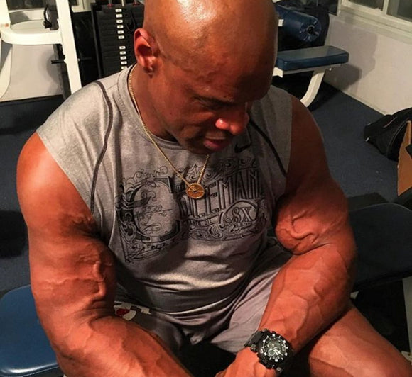 S-FORCE - SPORTUHREN FÜR BODYBUILDER, SCHAUSPIELER UND MODELS